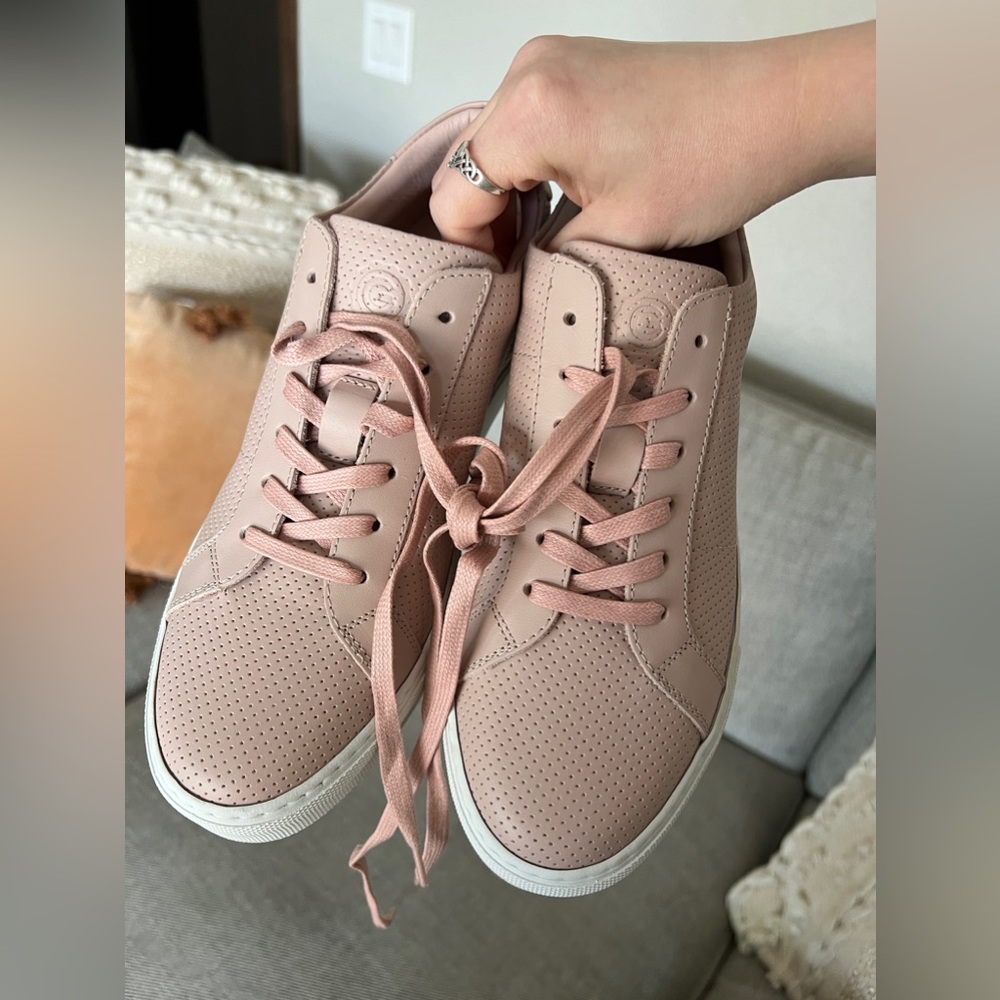 Greats Blush Leather Royale Sneakers 9.5